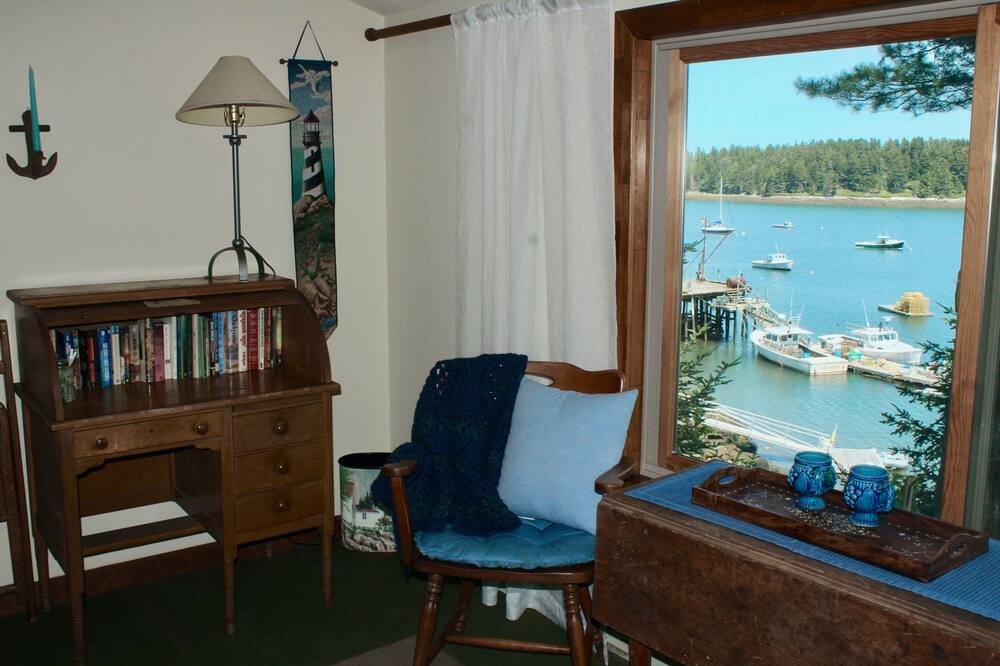 Photo of Livingroom in Sebascodegan Island