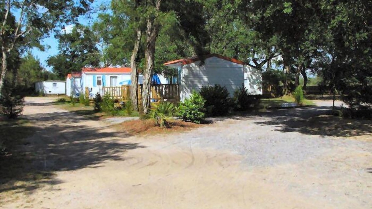 Photo of Outdoor in Lesperon
