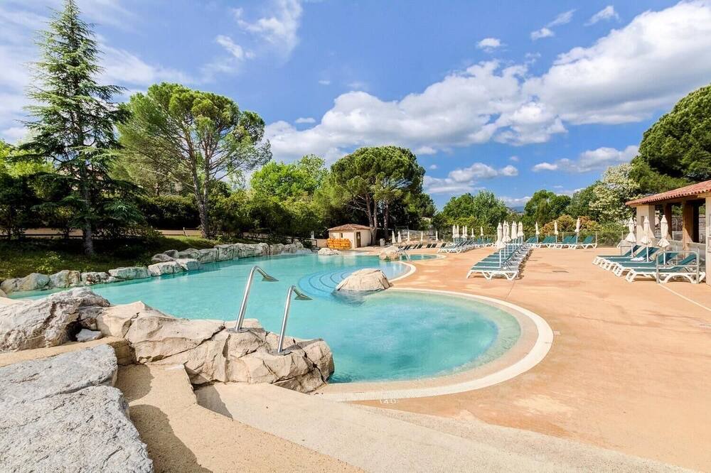 Photo of Outdoor in Rouret