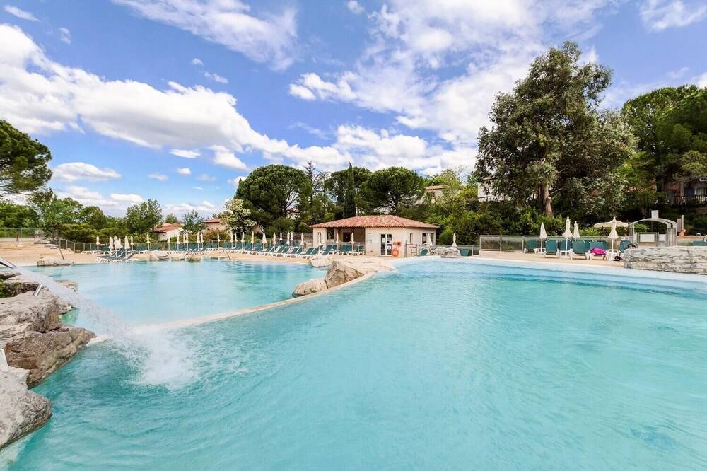 Photo of Outdoor in Rouret