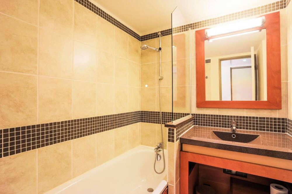 Photo of Bathroom in Rouret