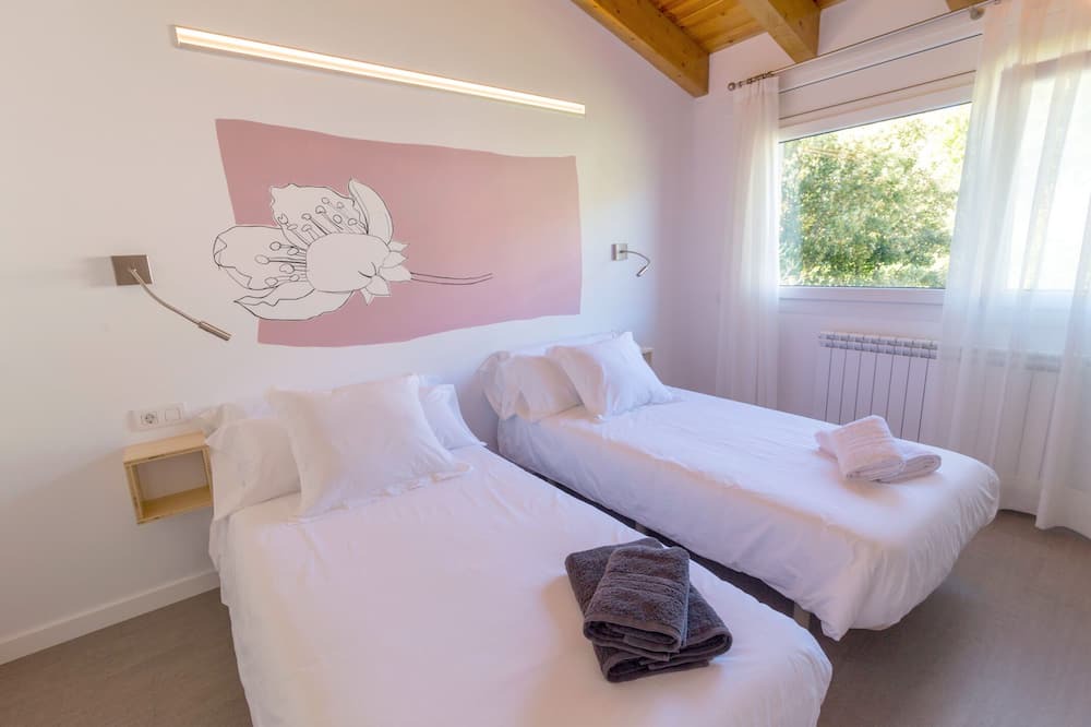 Photo of Bedroom in Cires
