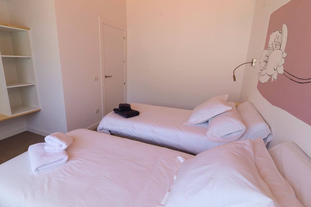 Photo of Bedroom in Cires
