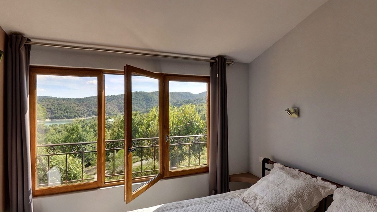 Photo of Bedroom in Montauroux