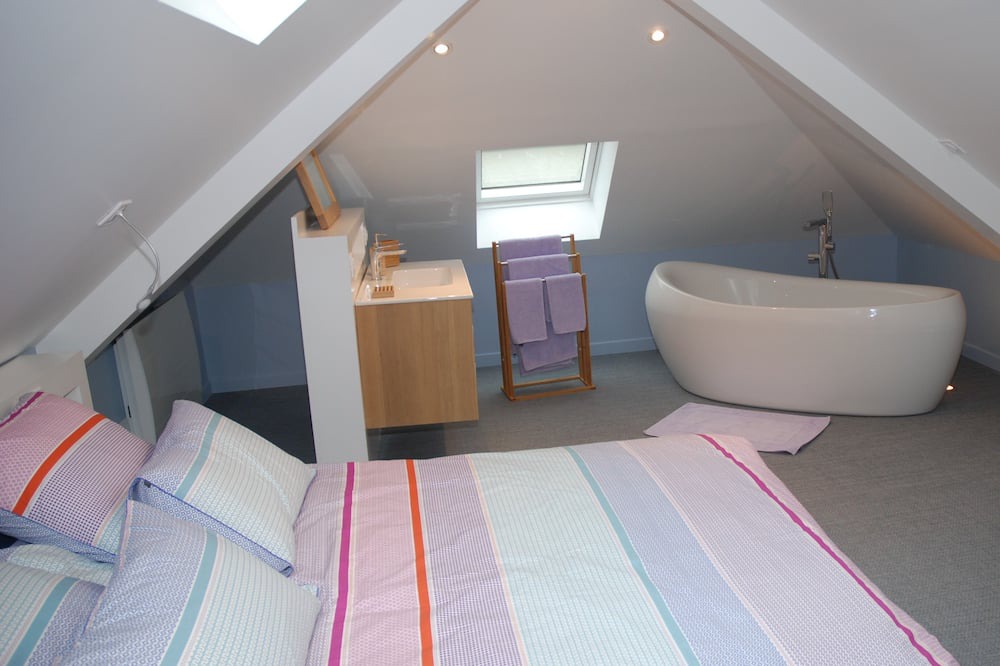 Photo of Bedroom in Montreuil-sur-Mer