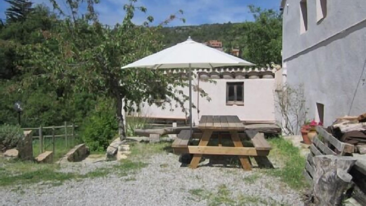 Photo of Outdoor in Pontons