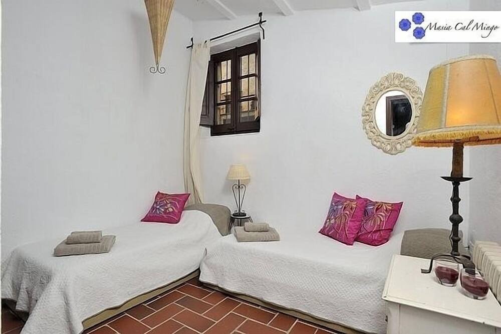 Photo of Bedroom in Olerdola