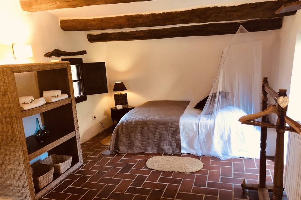 Photo of Bedroom in Olerdola