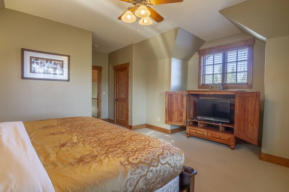 Photo of Others in Tamarack