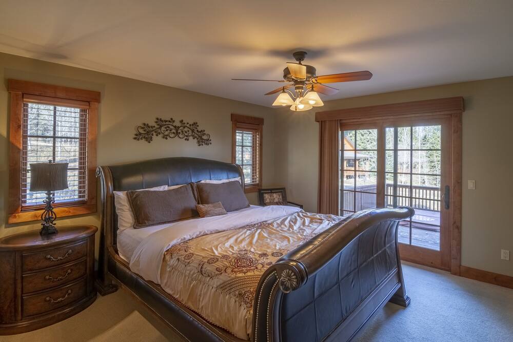 Photo of Others in Tamarack