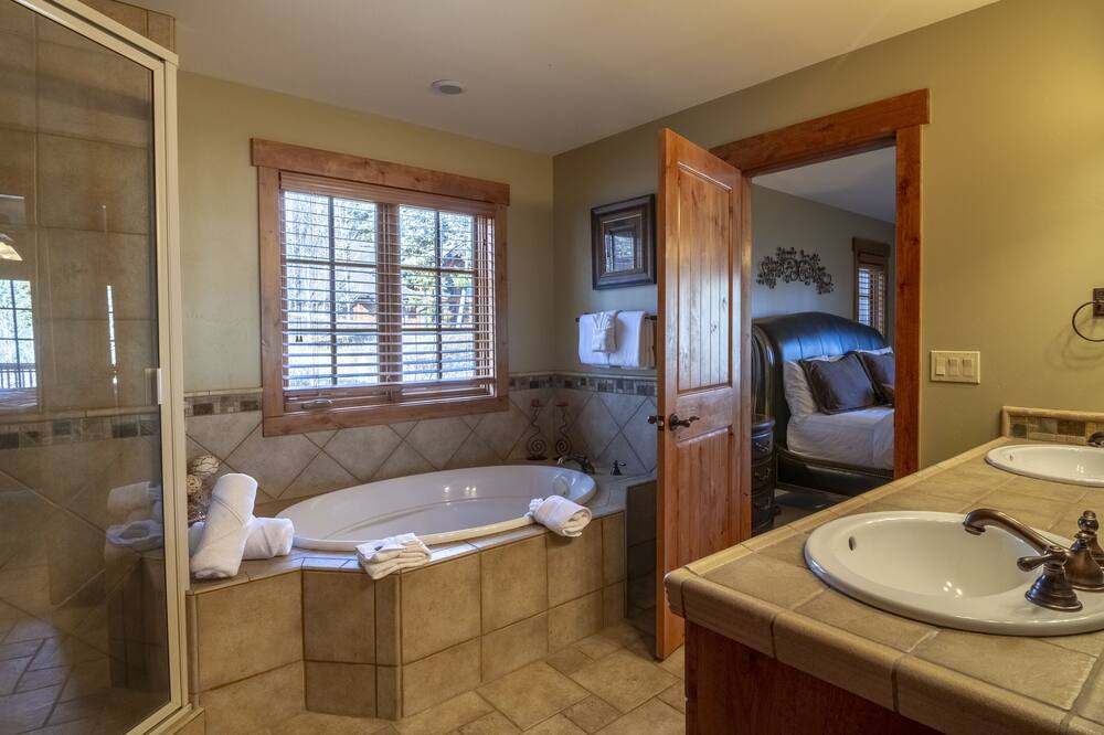 Photo of Others in Tamarack