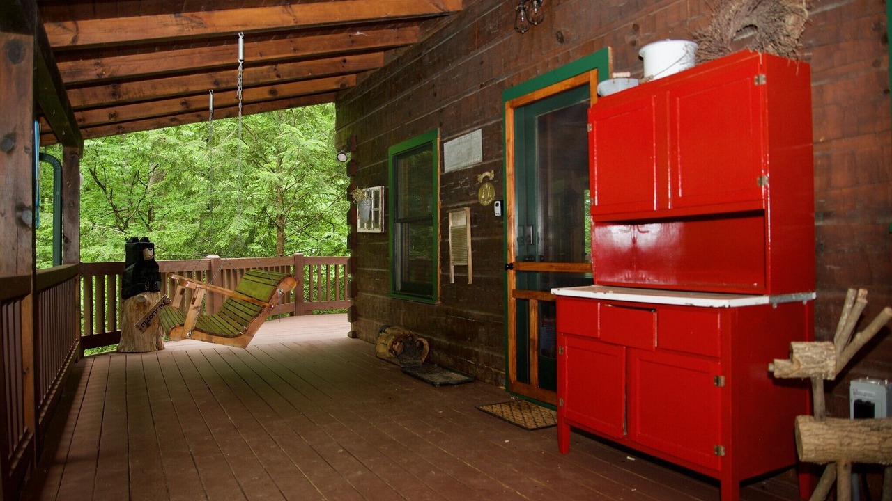 Photo of Patio Balcony in Wears Valley