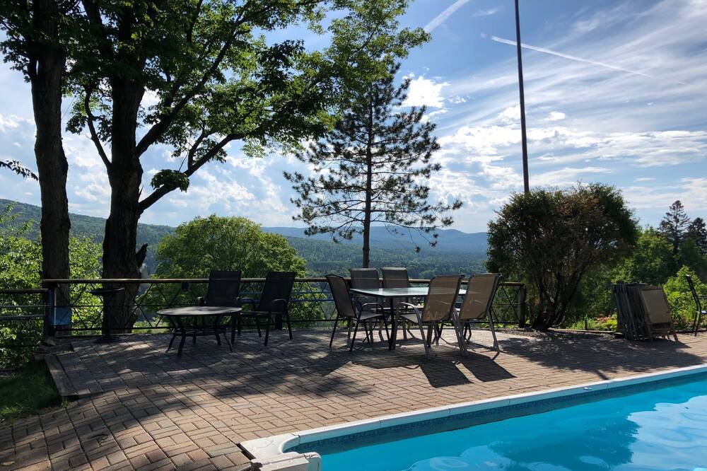 Photo of Outdoor in Saint-Sauveur