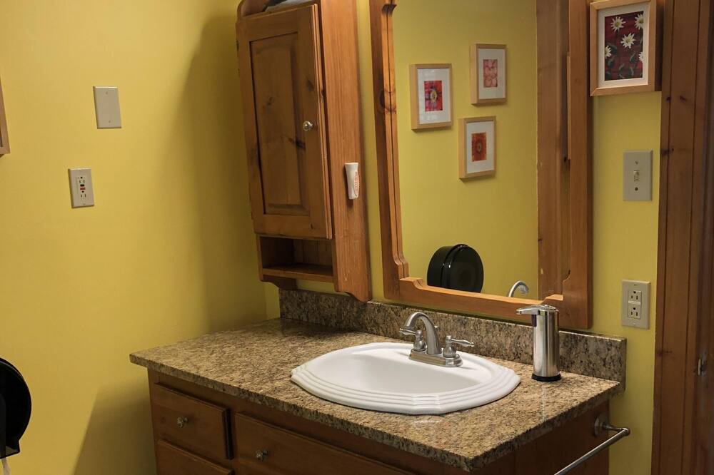 Photo of Bedroom in Saint-Sauveur
