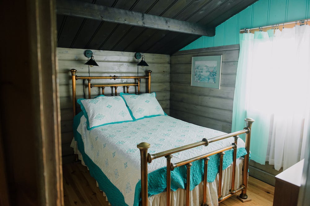 Photo of Bedroom in Saint-Sauveur