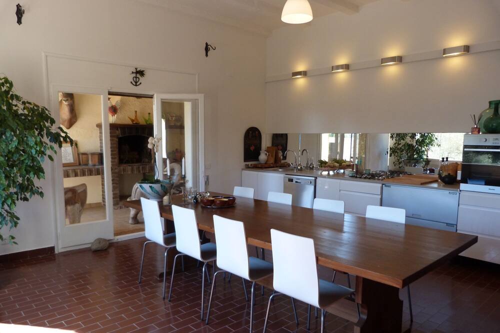 Photo of Kitchen in Garriguella
