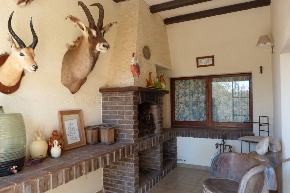 Photo of Livingroom in Garriguella