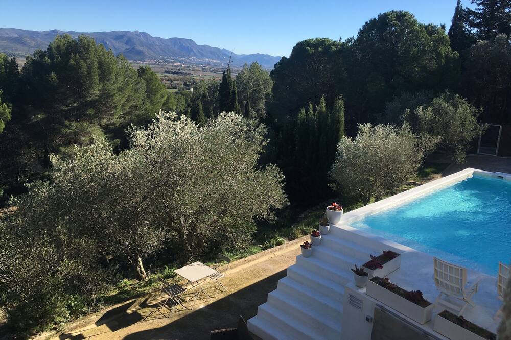 Photo of Outdoor in Garriguella