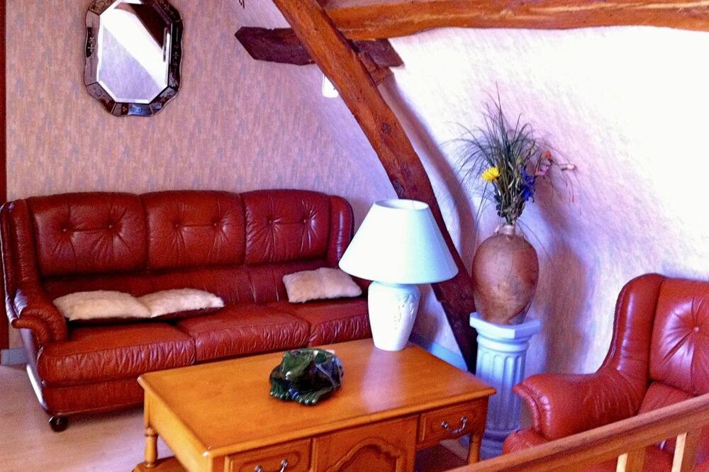 Photo of Livingroom in Belabre