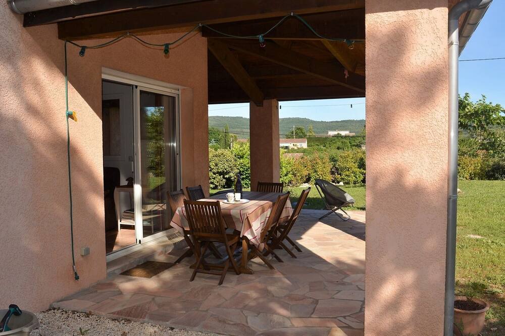 Photo of Outdoor in Chauzon