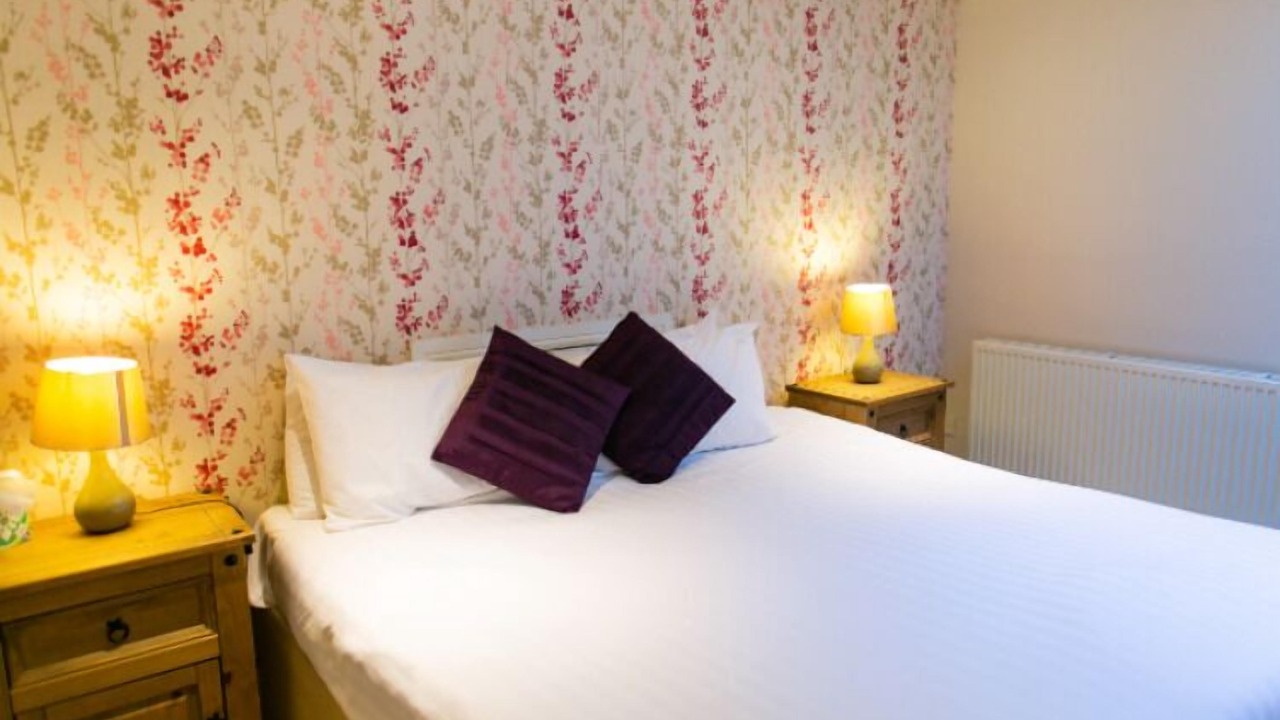 Photo of Bedroom in Tuckenhay