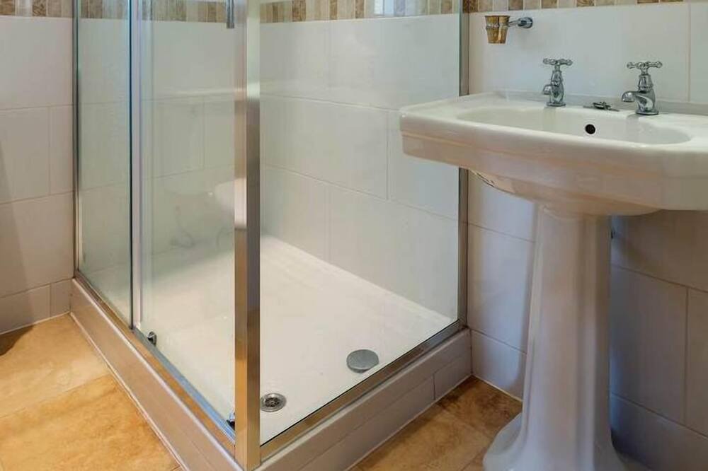 Photo of Others in Pembridge