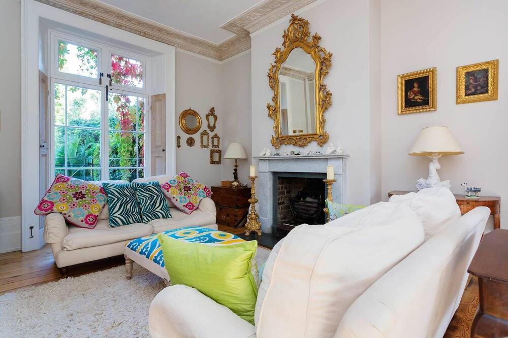 Photo of Others in Pembridge