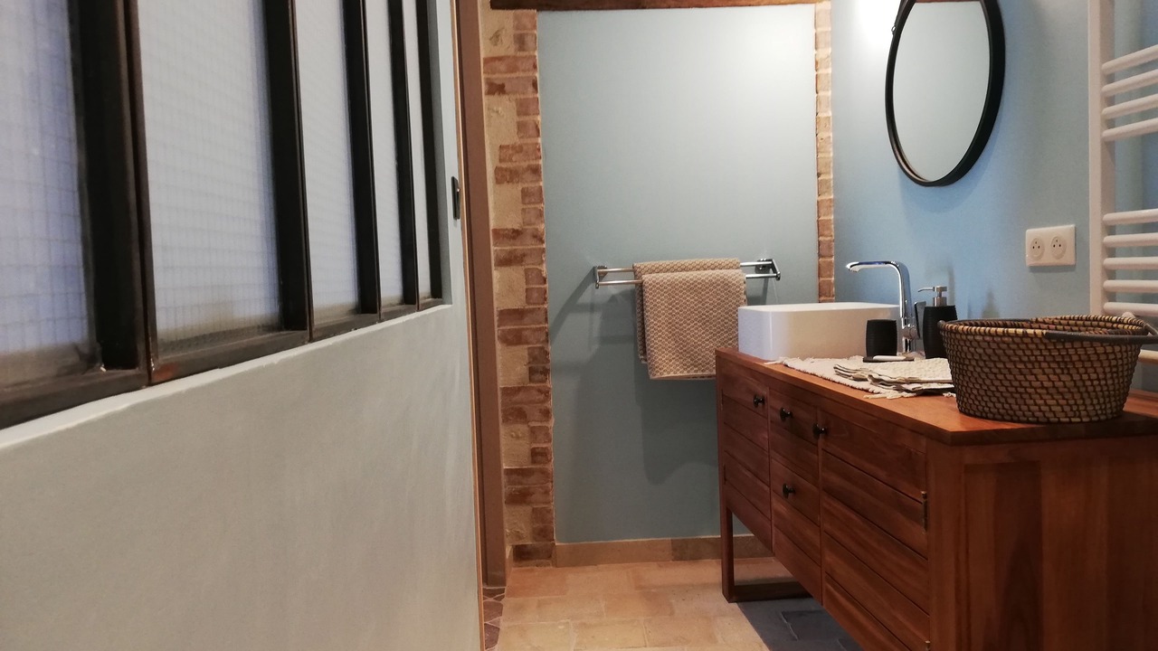 Photo of Bathroom in Joue-les-Tours