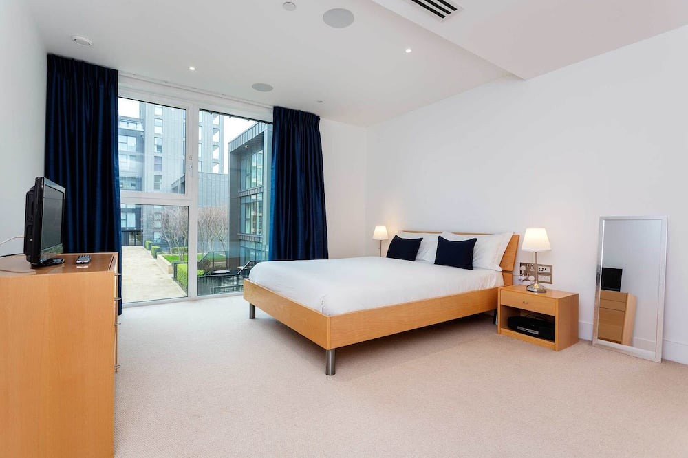 Photo of Others in Sands End