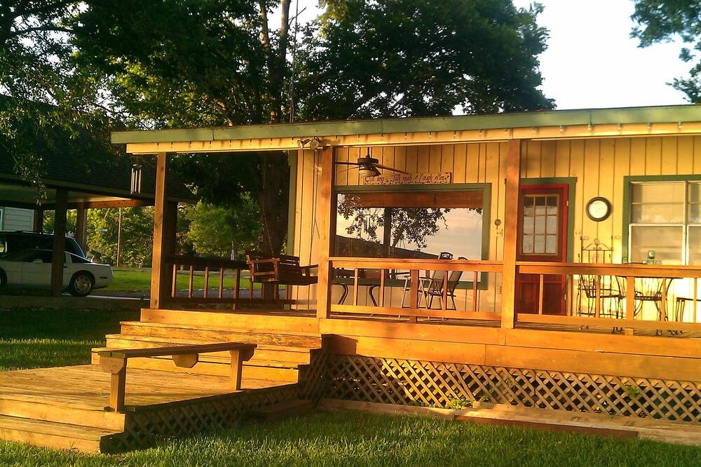 Photo of Outdoor in West Livingston