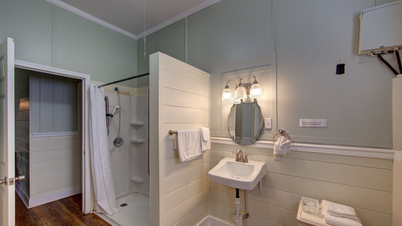 Photo of Bathroom in Ocracoke