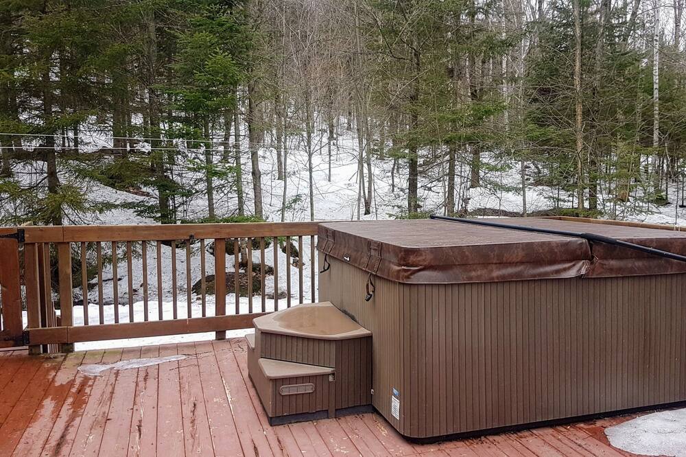 Photo of Patio Balcony in Sainte-Ann-des-Lacs