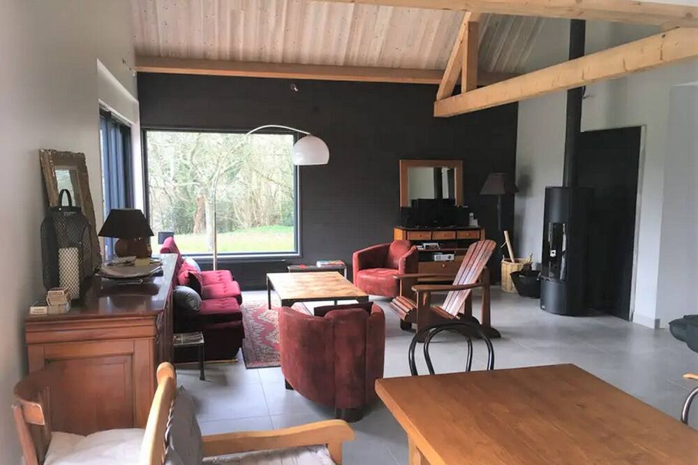 Photo of Livingroom in Gonneville-sur-Honfleur