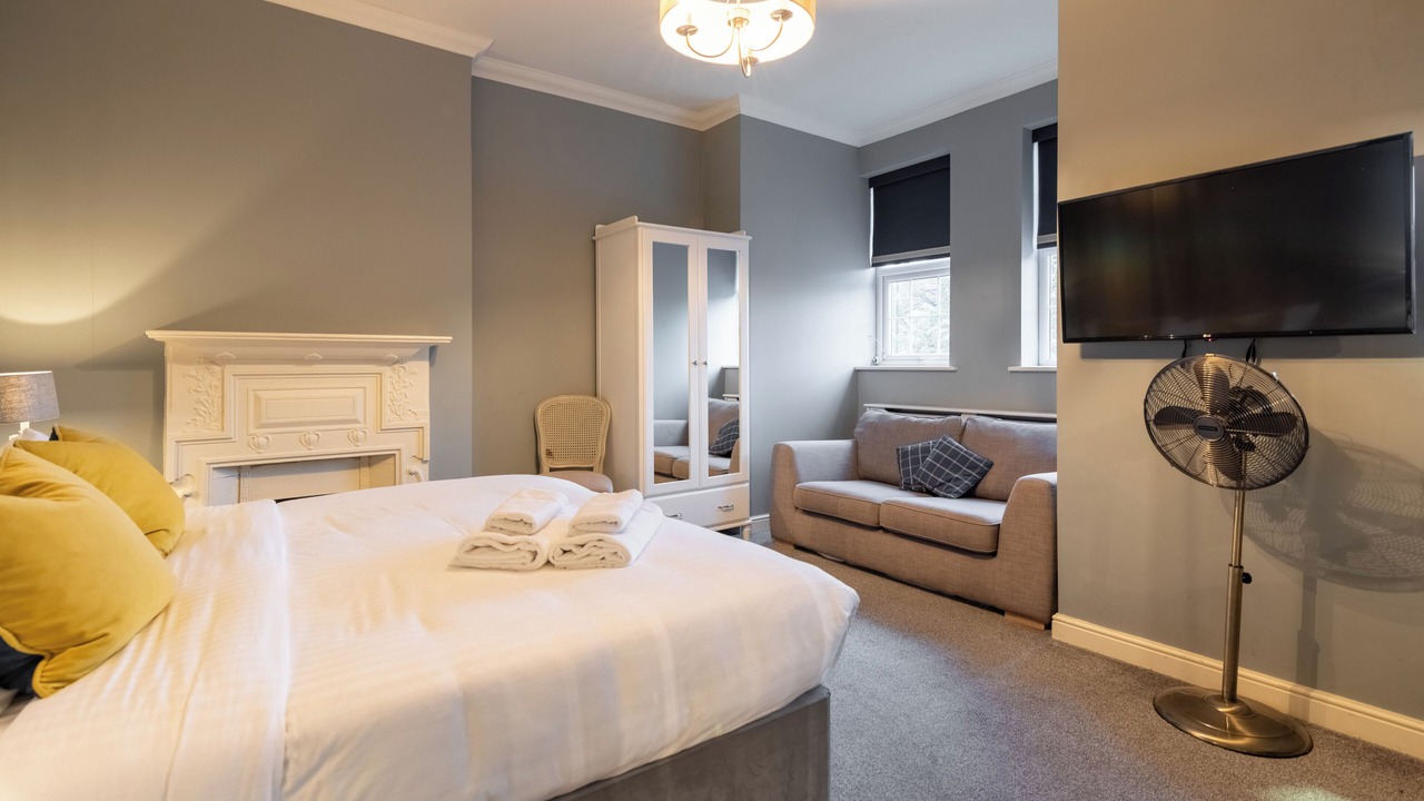 Photo of Bedroom in Waltham Forest