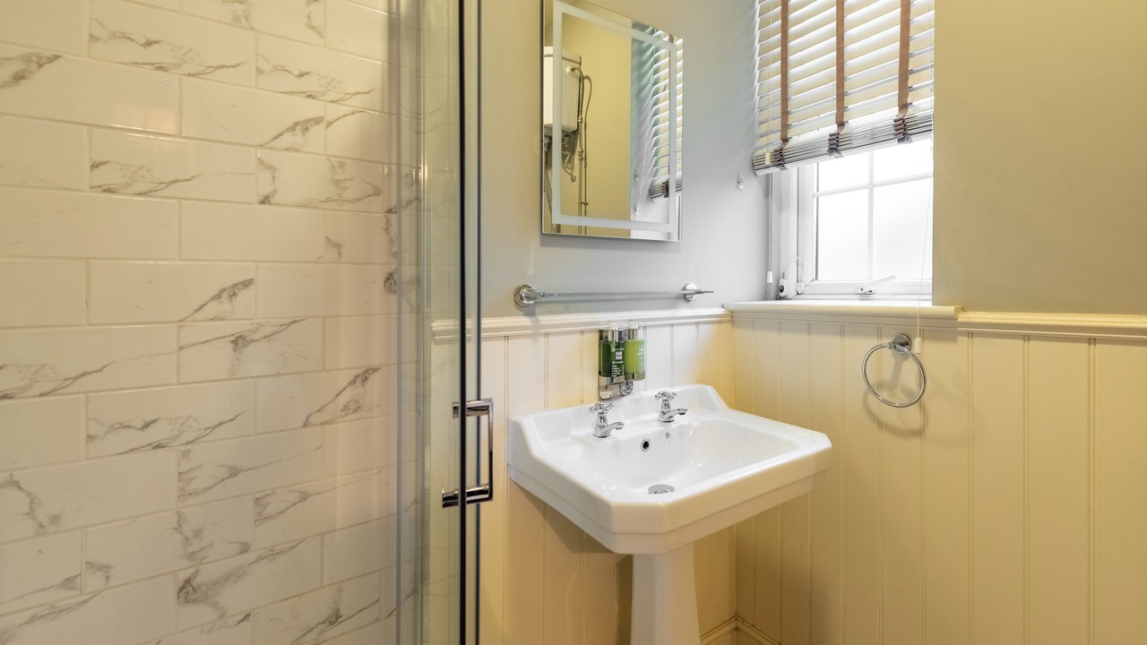 Photo of Bathroom in Waltham Forest