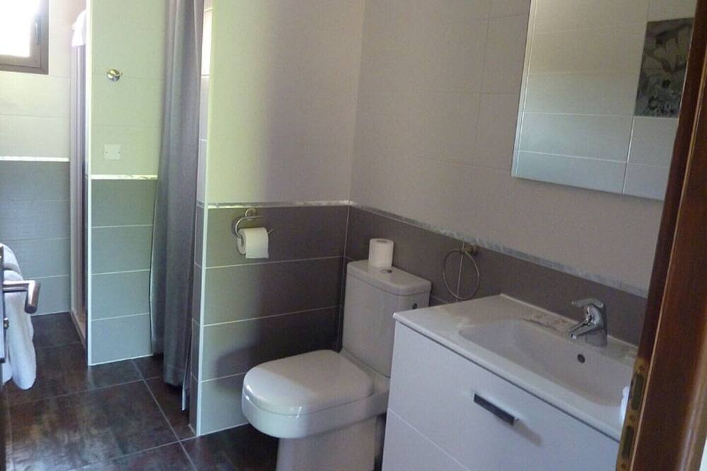 Photo of Bathroom in Prades