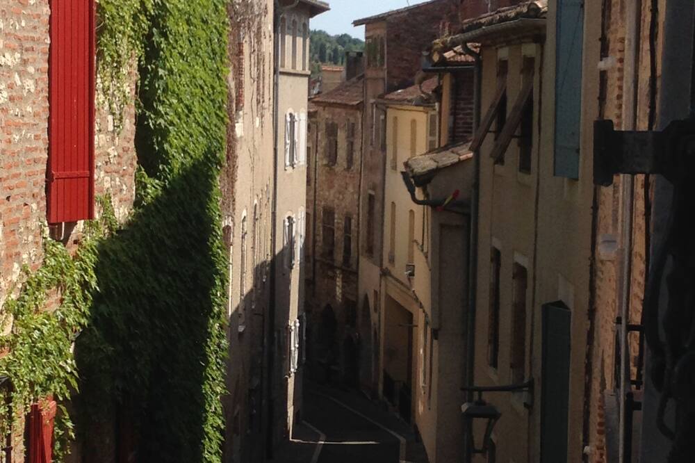 Photo of Outdoor in Cahors Old Town
