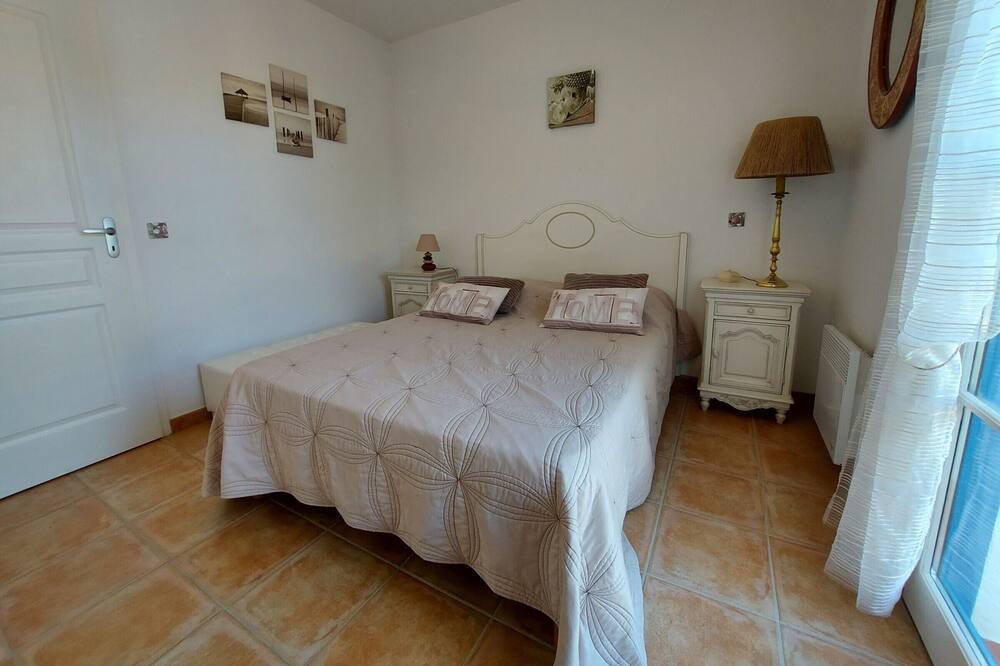 Photo of Bedroom in Saint-Jean-de-Monts
