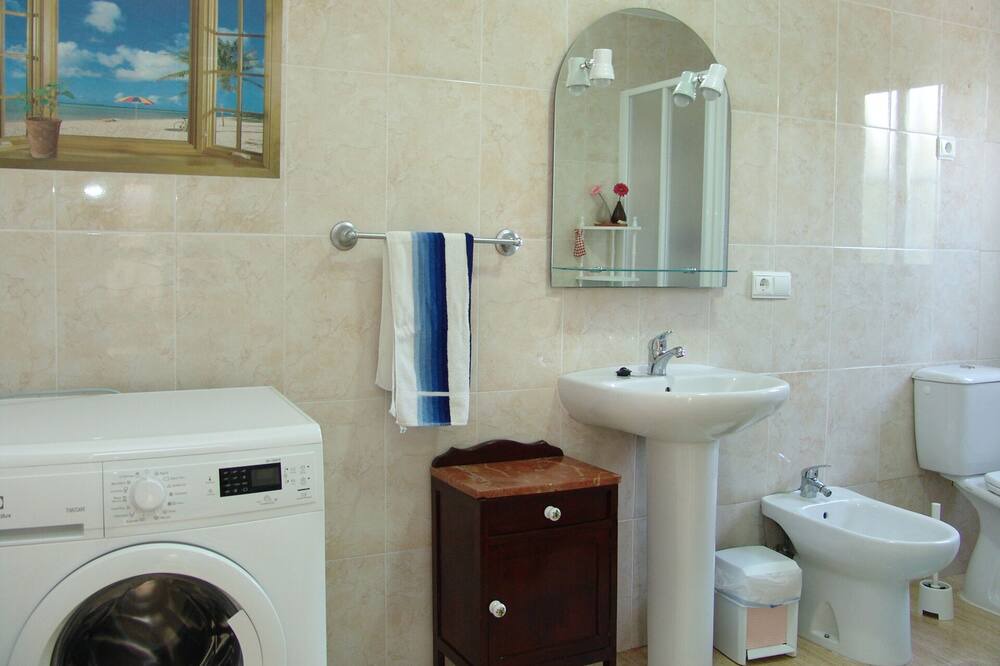 Photo of Bathroom in San Vicente del Raspeig