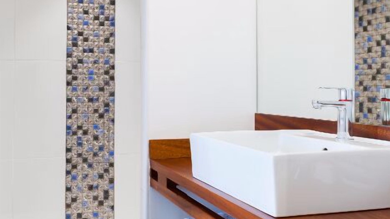 Photo of Bathroom in Locquirec