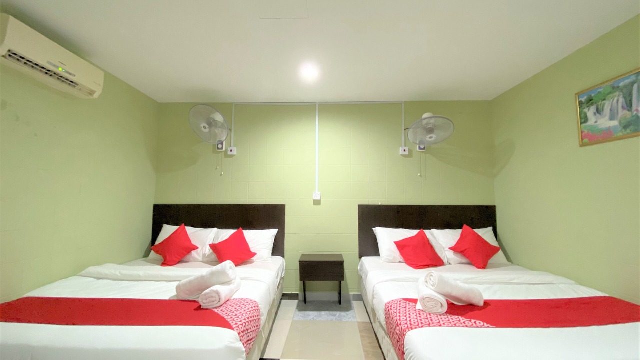 Photo of Bedroom in Batu Ferringhi