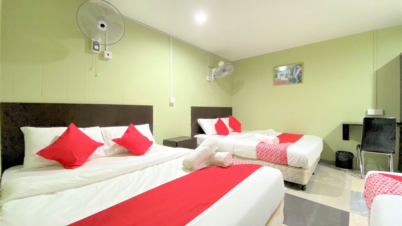 Photo of Bedroom in Batu Ferringhi