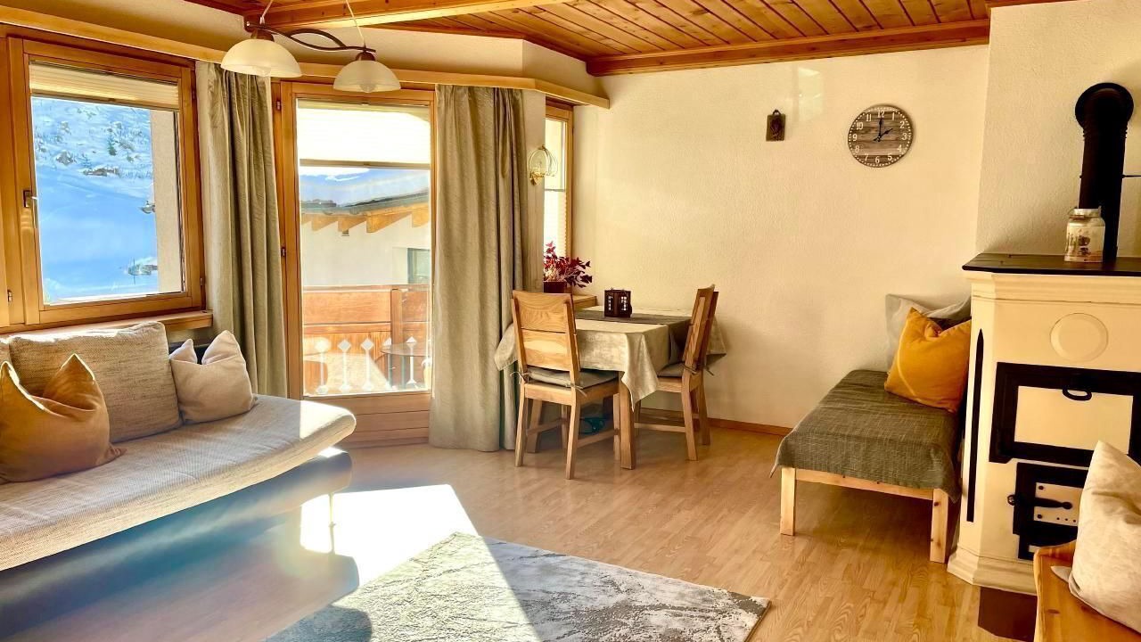 Photo of Livingroom in Ravaisch