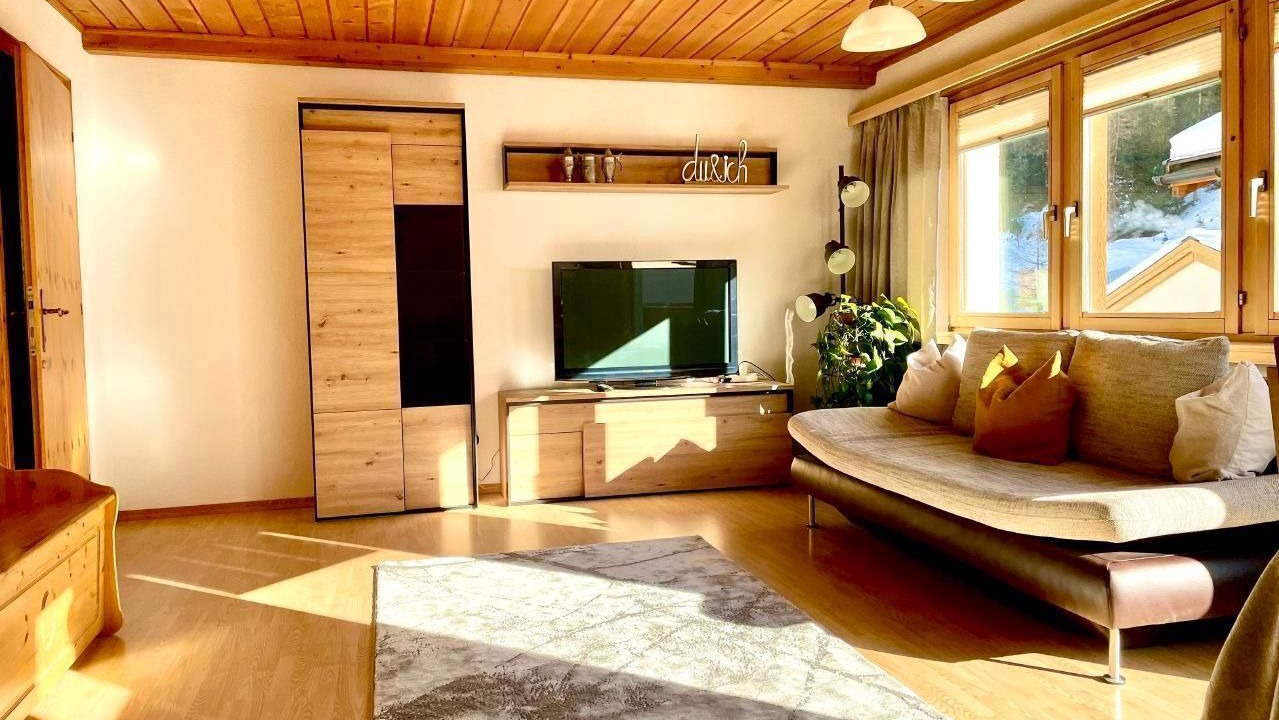 Photo of Livingroom in Ravaisch