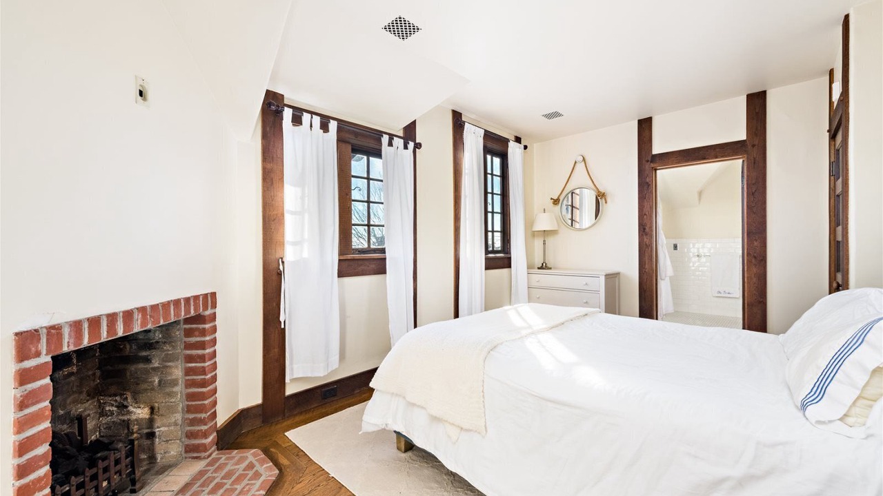 Photo of Others in Watch Hill