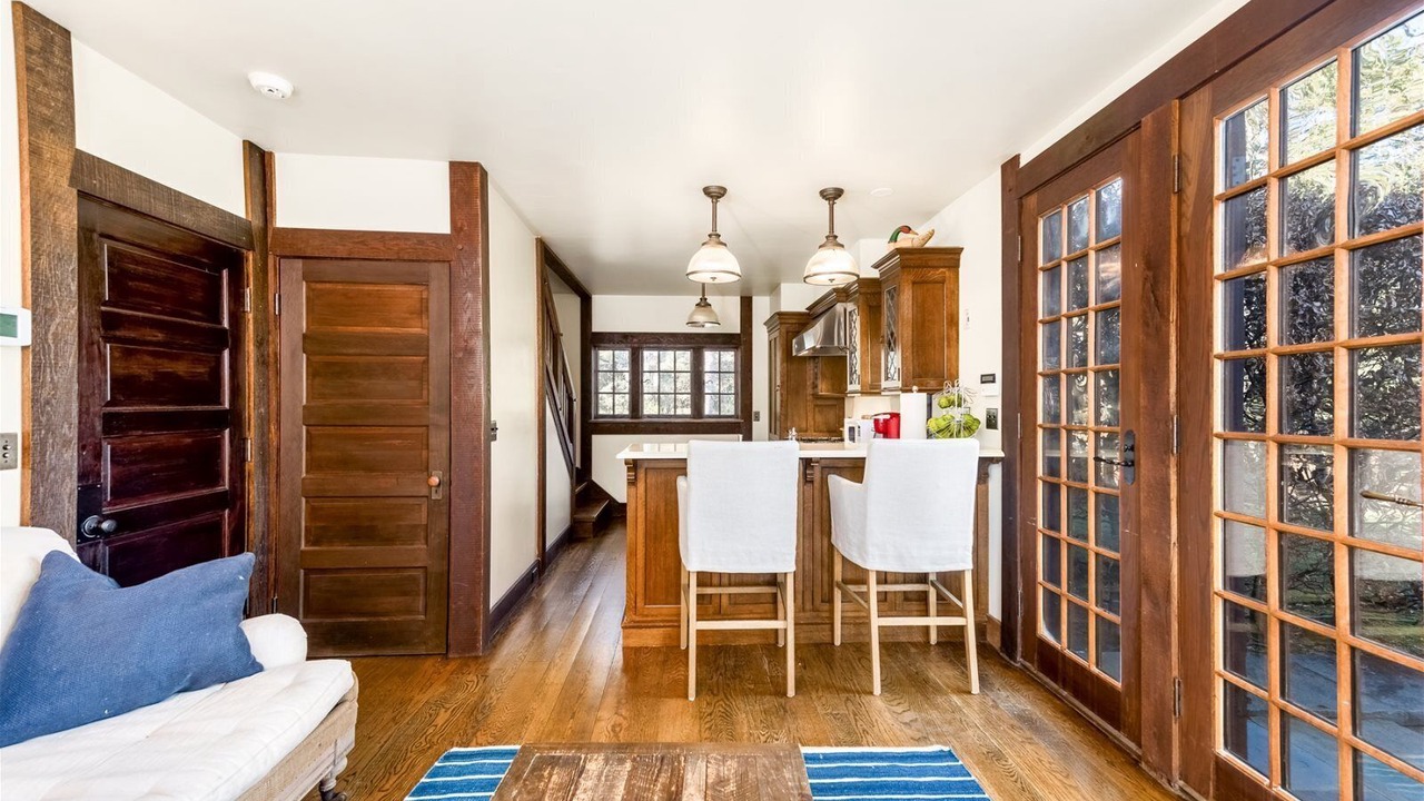 Photo of Others in Watch Hill