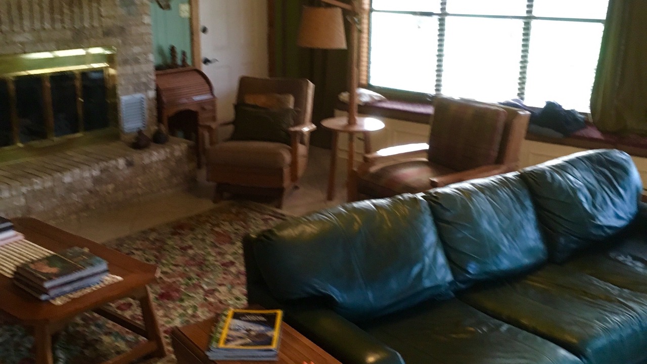 Photo of Livingroom in Prairie Lea