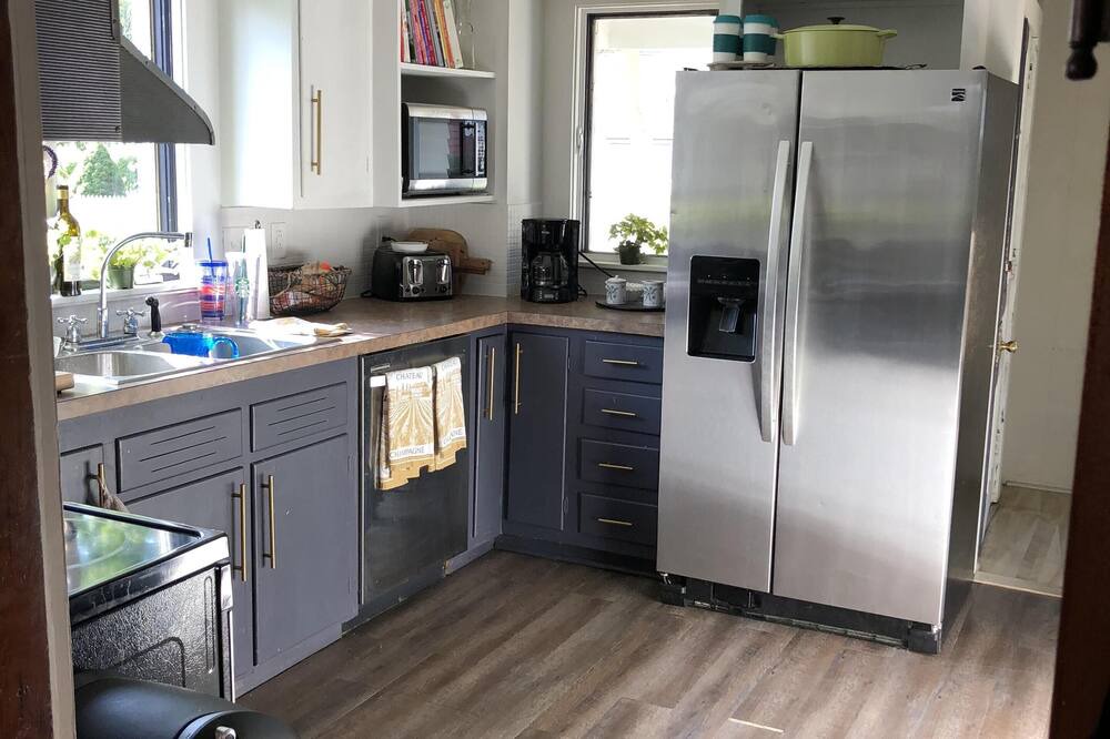 Photo of Kitchen in Skaneateles Historic District