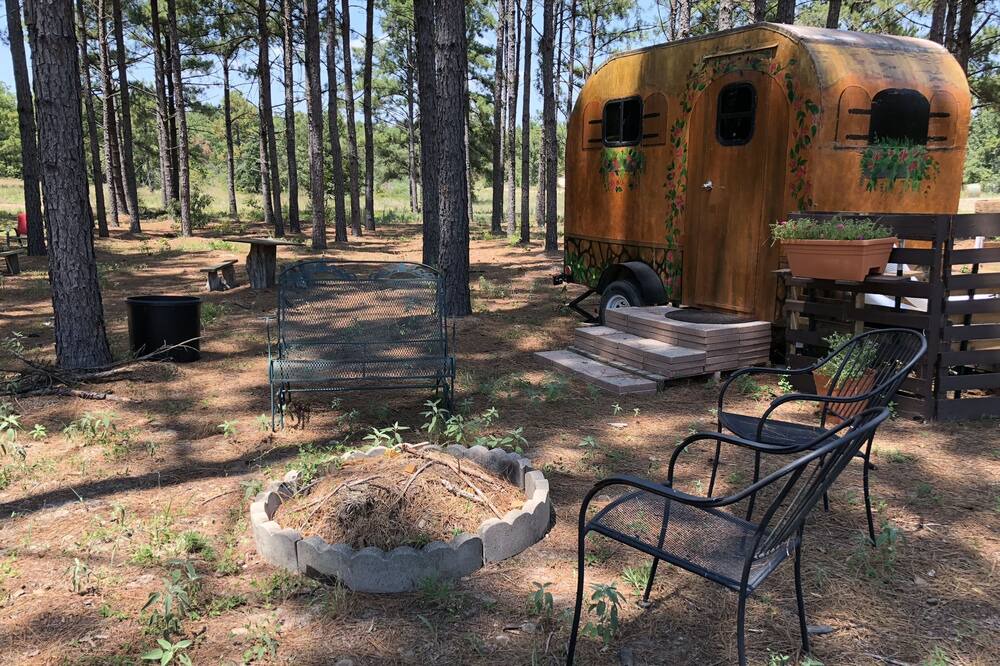 Photo of Outdoor in Hawkins