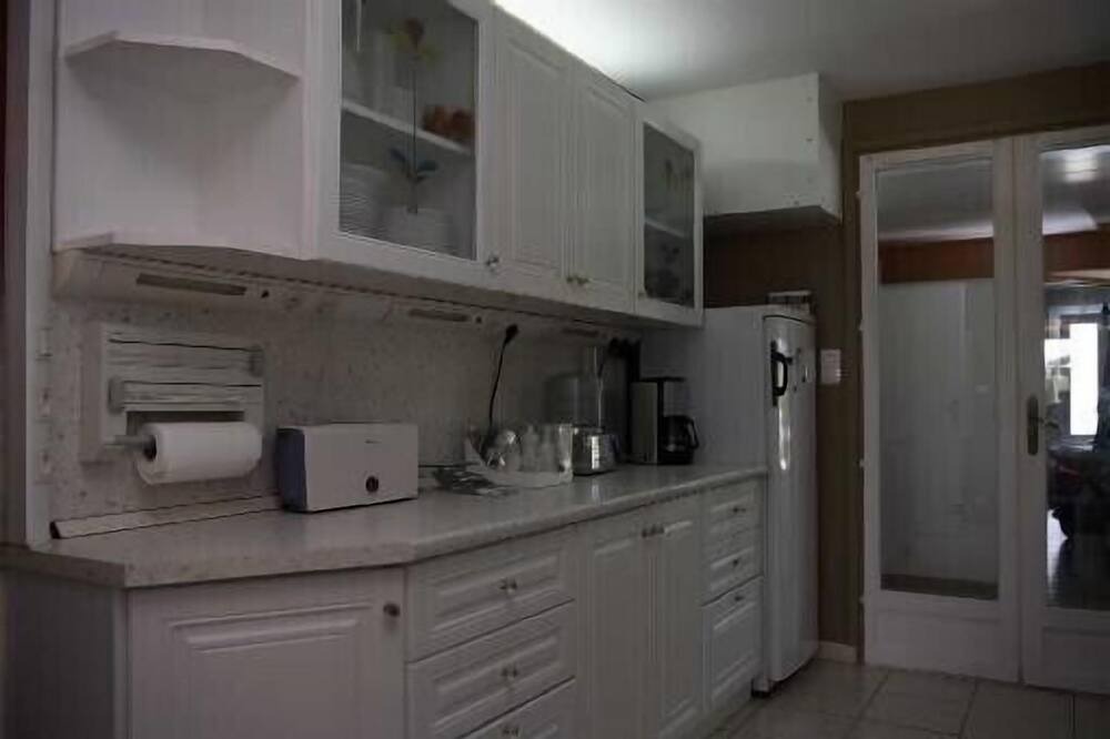 Photo of Kitchen in Viols-le-Fort